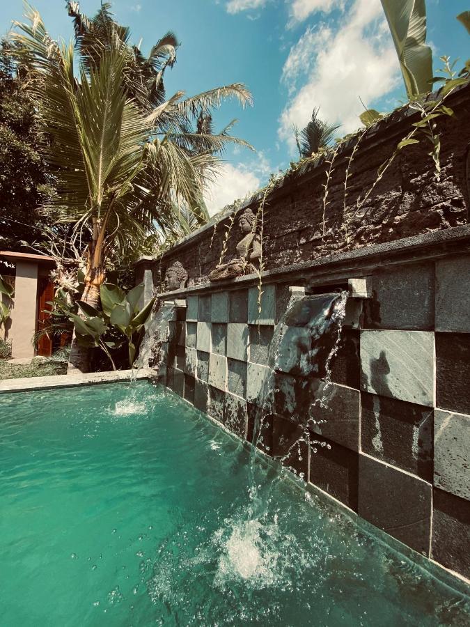 Nirankara Ubud Villa 外观 照片